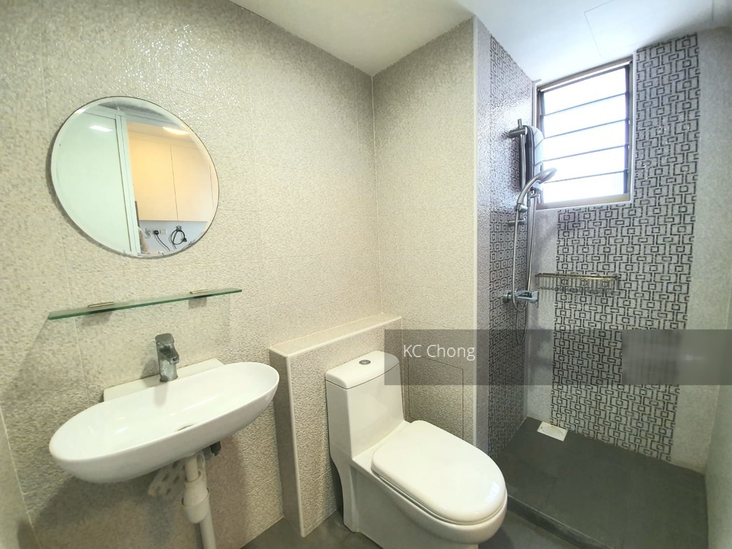 Blk 678A Jurong West Street 64 (Jurong West), HDB 5 Rooms #205082281